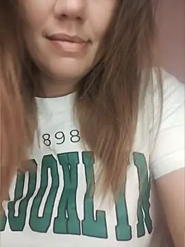 Chat XXX en directo de KrissSexi