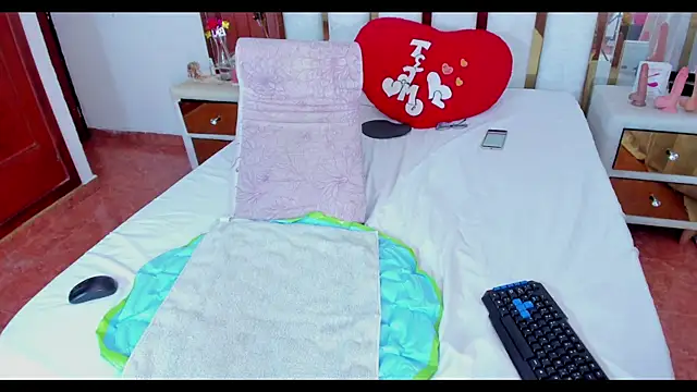 AnyelaGitanaMature লাইভ XXX চ্যাট