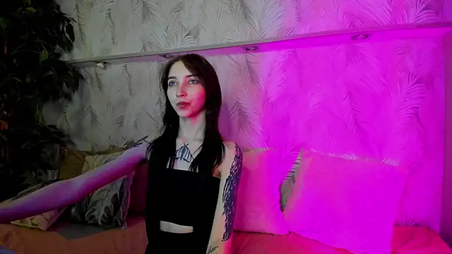 XXX chat uživo modela Ellen_Hops