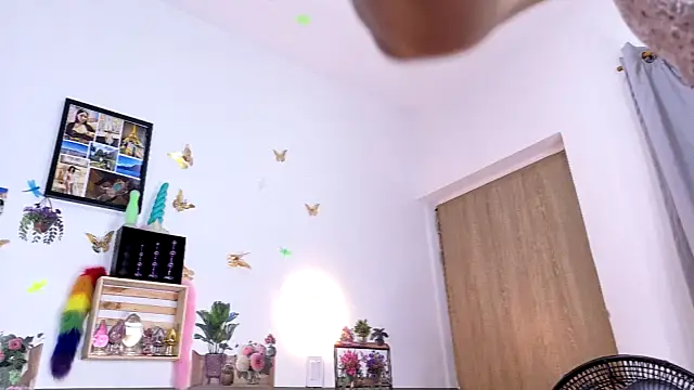Chat +18 de catalina_santana4 ao vivo