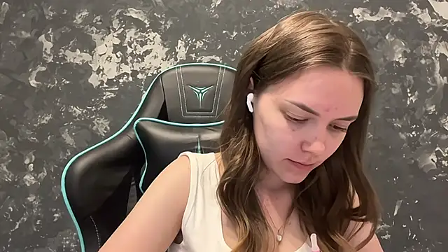 AndreeMerryman 라이브 XXX 채팅