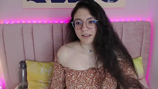 Chat XXX en directo de Angelie_Rosebrm