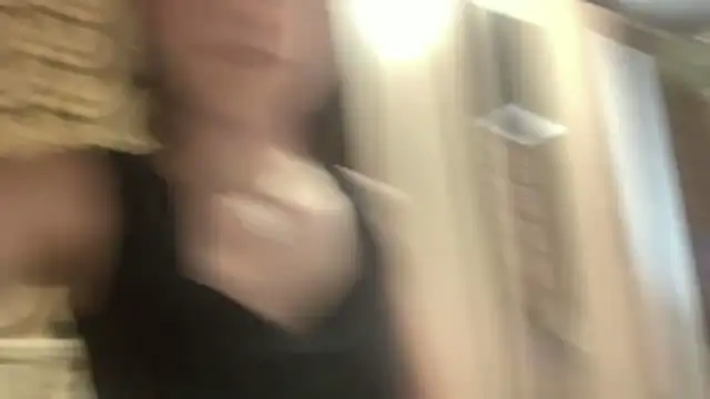 KikiAminon Live XXX chat