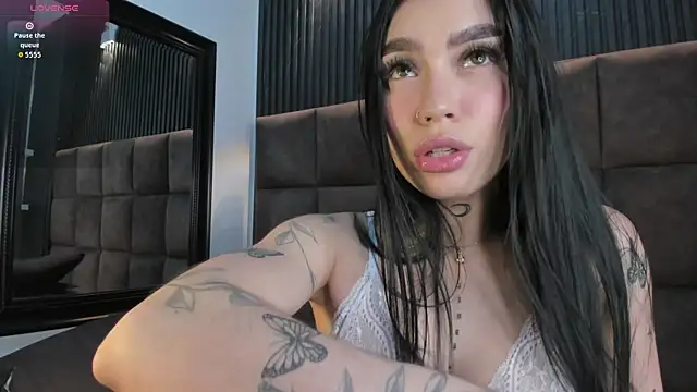 Scarlet__Jones_: онлайн-секс-чат