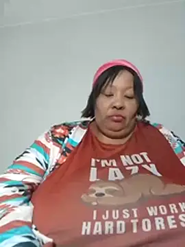 nancy111 élő XXX-chatje