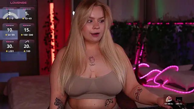 LisaLove3 – Kamerová šou