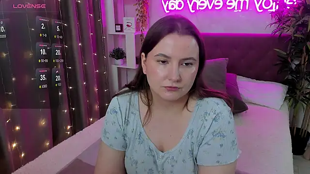 FeralPeachn Live XXX chat