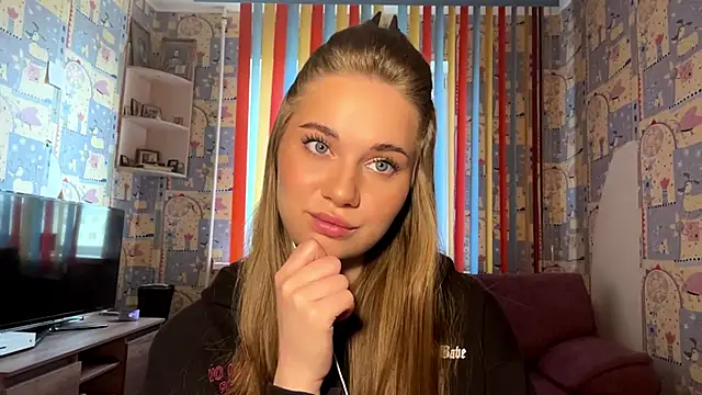 Chat +18 de Miss_Blessnyth ao vivo