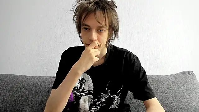 Nolan_Sagee Pertunjukan Webcam