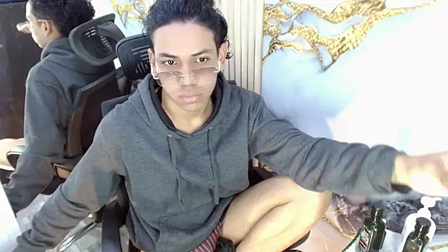 Chat XXX ao vivo de DaviidBuckx_
