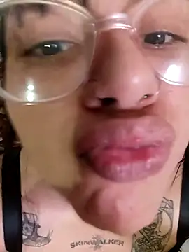 blackmamba_09's Webcam Show