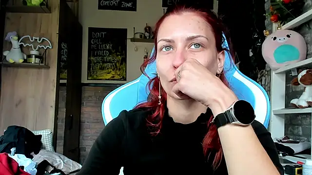 XXX chat uživo modela karo123421
