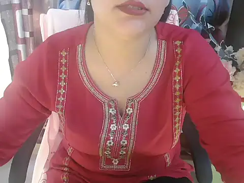 _chitranshi's Live XXX Chat