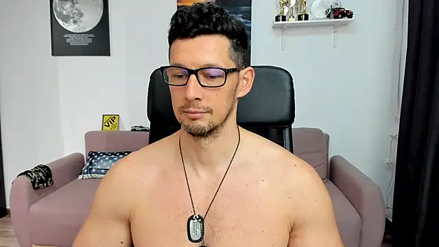BrutusK08 Live XXX Chat