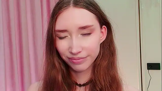 lalisabrown: онлайн-секс-чат