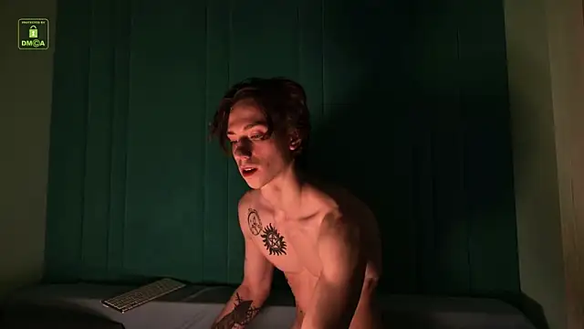 ares_pallini Pertunjukan Webcam
