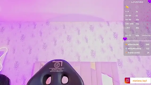 MARIANA_TAY1's Live XXX Chat