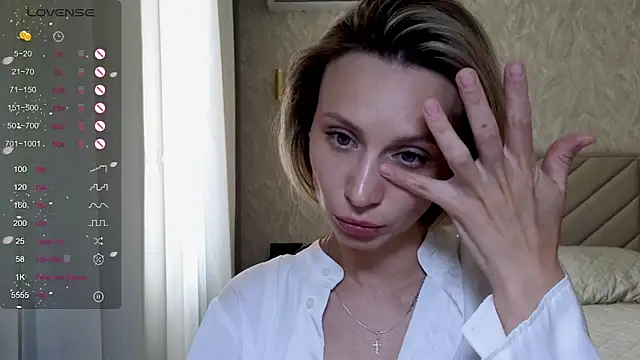 Alice_Wonders élő XXX-chatje