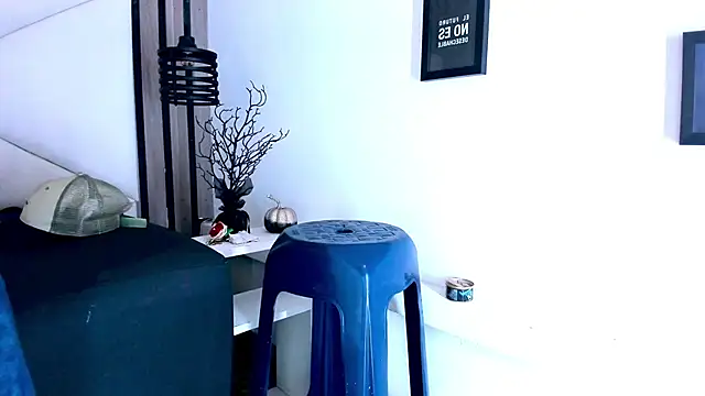 Pit_Ross' Live XXX Chat