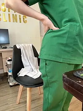 secretly_masturbating 现场XXX聊天