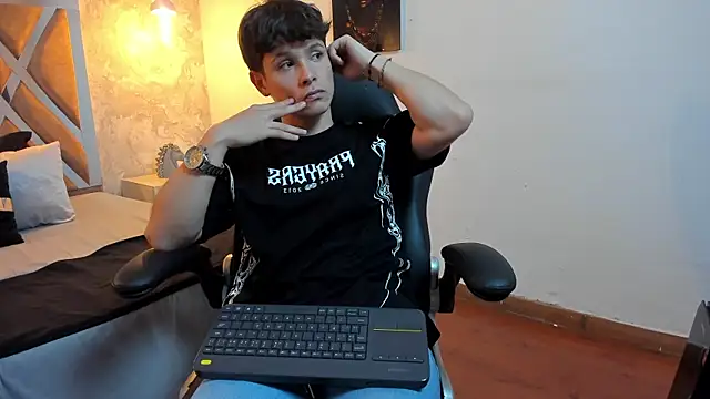 kraven_lust Chat XXX in diretta