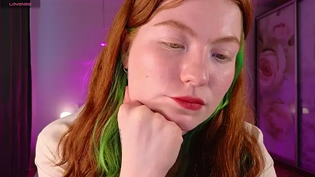 XXX chat uživo modela gingercute17