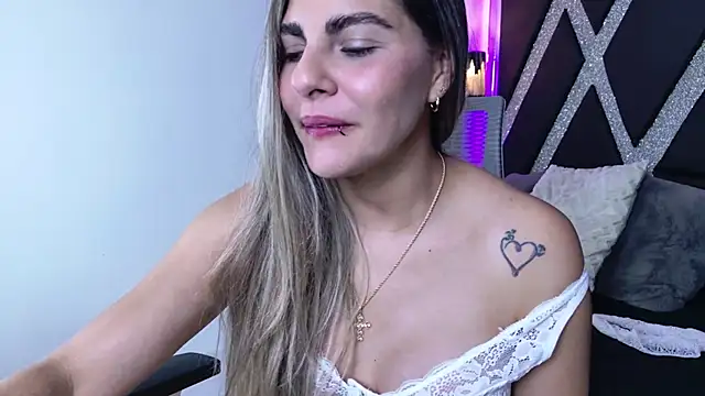 Živý XXX chat blonde_cat15