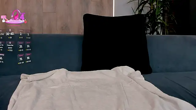 MadelineFox 现场XXX聊天
