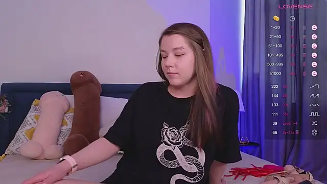 XXX chat uživo modela Mira_Falls