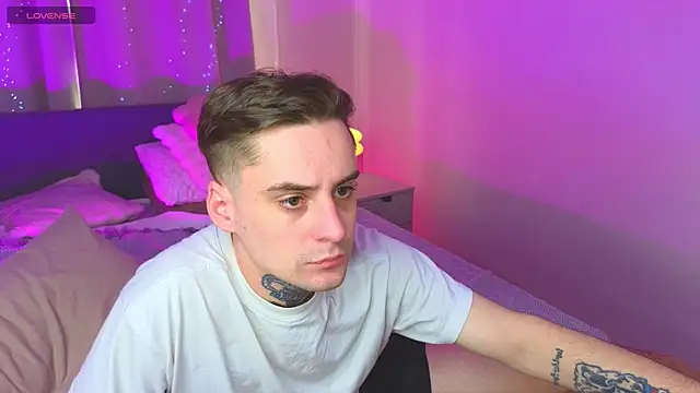 drillfi11 élő XXX-chatje