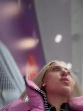 pinkstar_ élő XXX-chatje