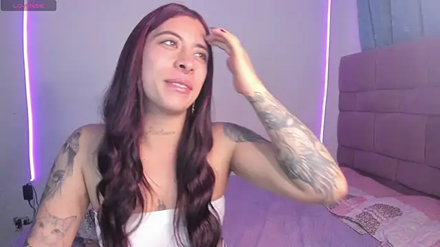 Chat +18 de maazikeenx ao vivo