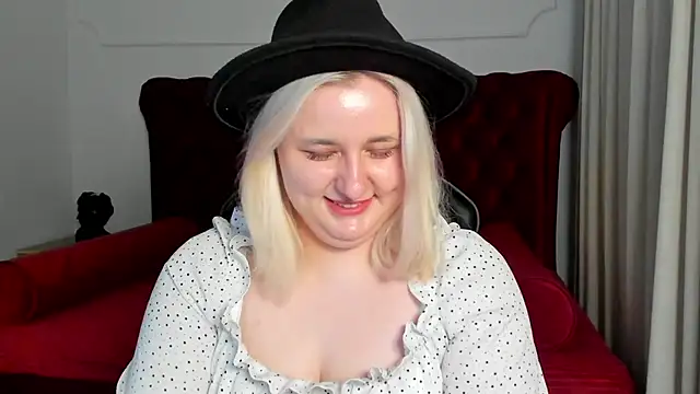 LioraArdyn's Live XXX Chat