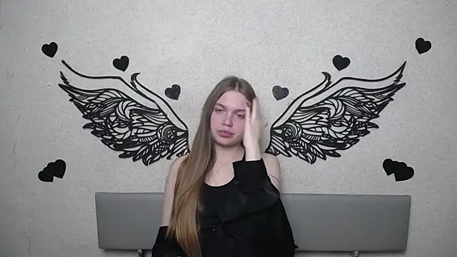 LaraPika Live XXX-chat