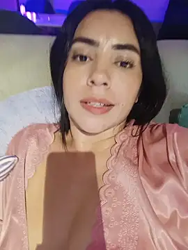 Sara-215 Live XXX-chat