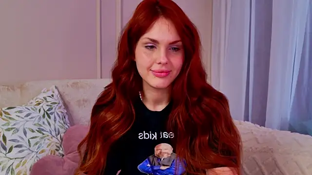 AliceOfWonders' Live XXX Chat