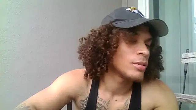 Chat XXX ao vivo de shurthingx