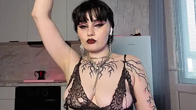 Chat XXX en directo de IntrigueYourDay