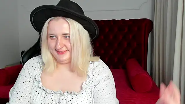 LioraArdyn's Live XXX Chat