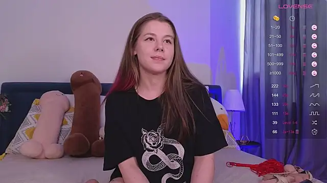 Mira_Falls Adlı Modelin Canlı XXX Sohbeti