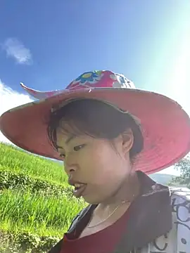 sunny-2k Live XXX Chat