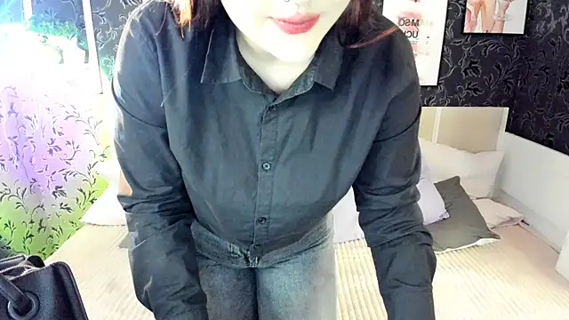 SofiaLovelyC 现场XXX聊天