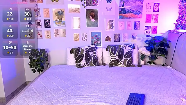 MiaBecky's Live XXX Chat