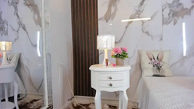 XXX chat uživo modela hannahill69