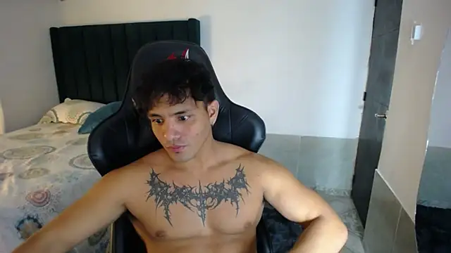 man_dur07 Webcam Show