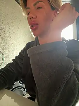 SelineVelvet Webcam show