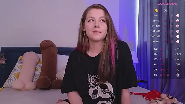 Mira_Falls Live XXX-chat