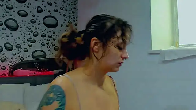 AlmaFancy Chat XXX in diretta