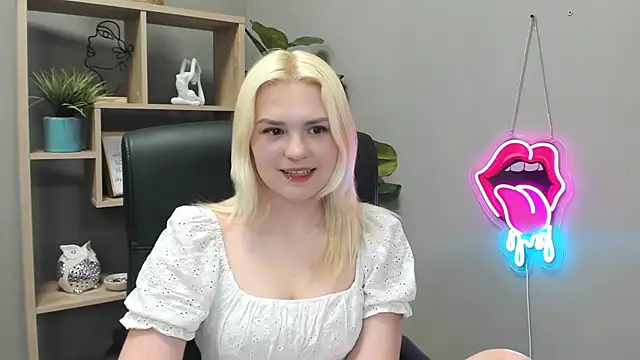 SweetLilyxo – Naživo XXX chat