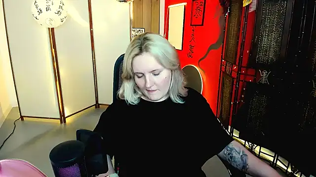 Chat XXX ao vivo de KathyBriggs